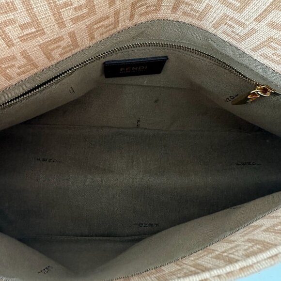 Fendi Zucca Mama Baguette Shoulder Bag in Pink/Beige - Picture 6 of 7